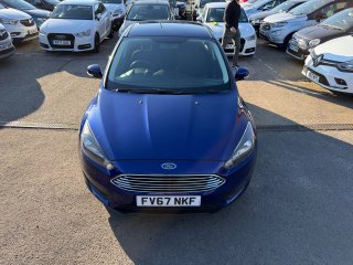 FORD FOCUS 1.0T ECOBOOST ZETEC EDITION HATCHBACK 5DR PETROL AUTO EURO 6 S S... image 5
