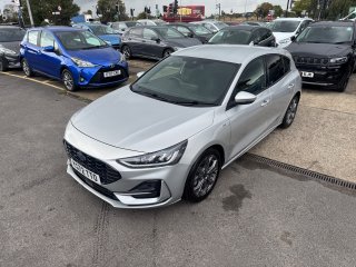 FORD FOCUS 1.0T ECOBOOST MHEV ST LINE HATCHBACK 5DR PETROL HYBRID DCT EURO 6... image 3