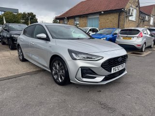 FORD FOCUS 1.0T ECOBOOST MHEV ST LINE HATCHBACK 5DR PETROL HYBRID DCT EURO 6... image 6