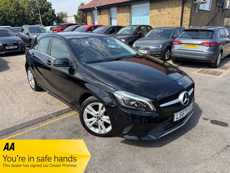 2017 MERCEDES A CLASS 1.5 A180D SPORT PREMIUM HATCHBACK 5DR DIESEL 7G DCT EURO 6 S... photo